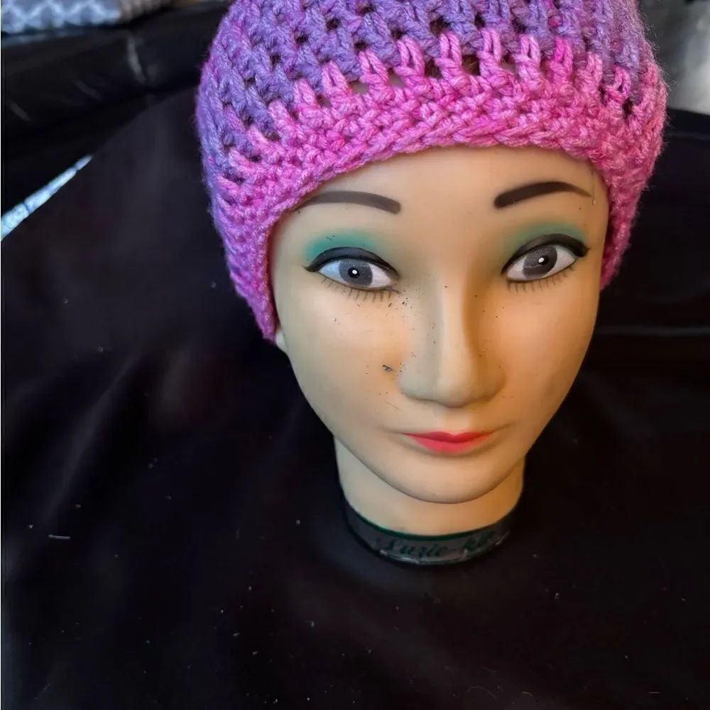 NEW Handmade Crocheted Adult Hat - Picture 7 of 9